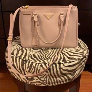 Prada saffiano purse
